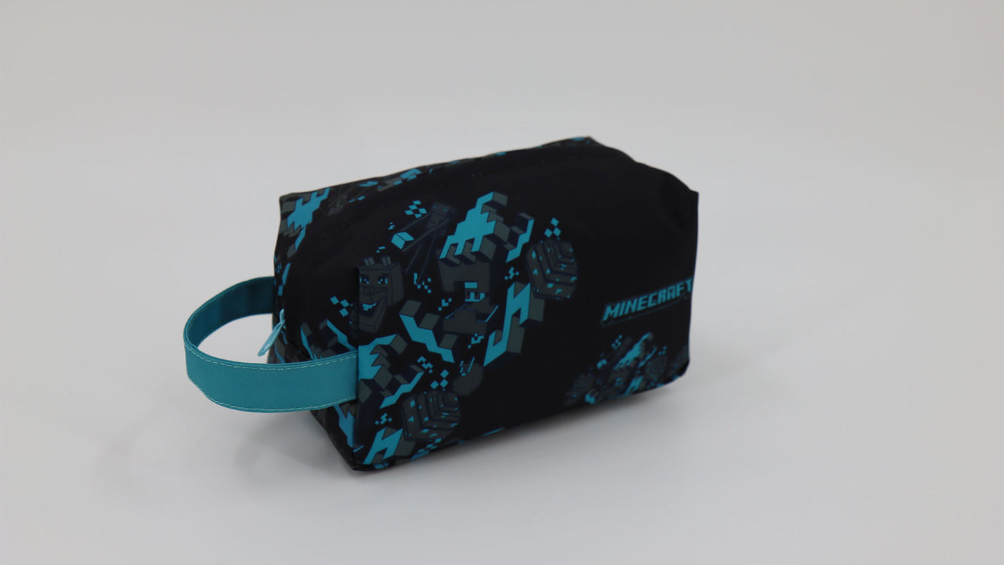 Minecraft Kinderkoffer Handbagage / Kindertrolley / Kinderreiskoffer - 55 cm (Small) - Gratis toiletzak/pennenzak - Minecraft Print