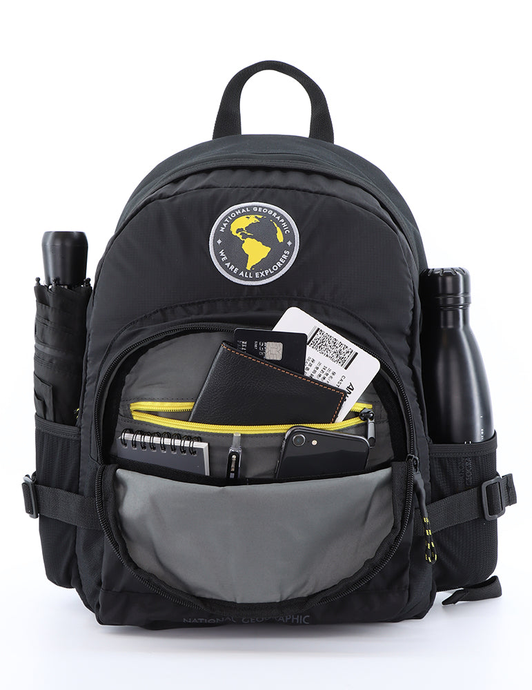 National Geographic New Explorer laptoprugzak in zwart, rechtop op witte achtergrond, alternatieve uitsnede